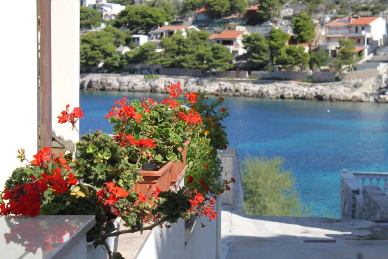 Apartments By The Sea Bilo, Primosten - 8364 Exterior photo